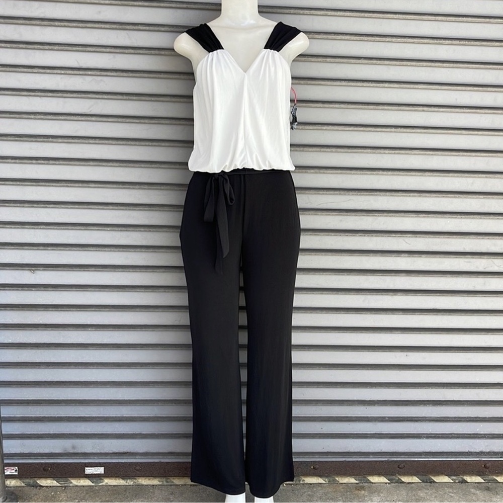 Cynthia Rowley Colorblock Wide Leg Jumpsuit V-Neck Black White Size 6